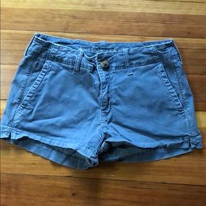 American Eagle short